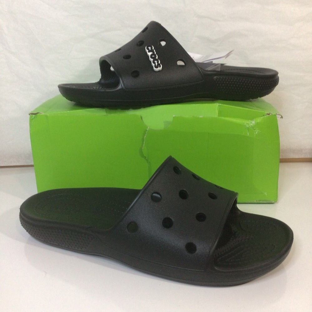 Crocs All Black Classic Slide and One Jibbitz Size 12